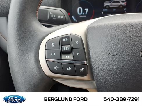 Used 2026 Ford Explorer Active w/ Active Comfort Package AWD/4WD image 36