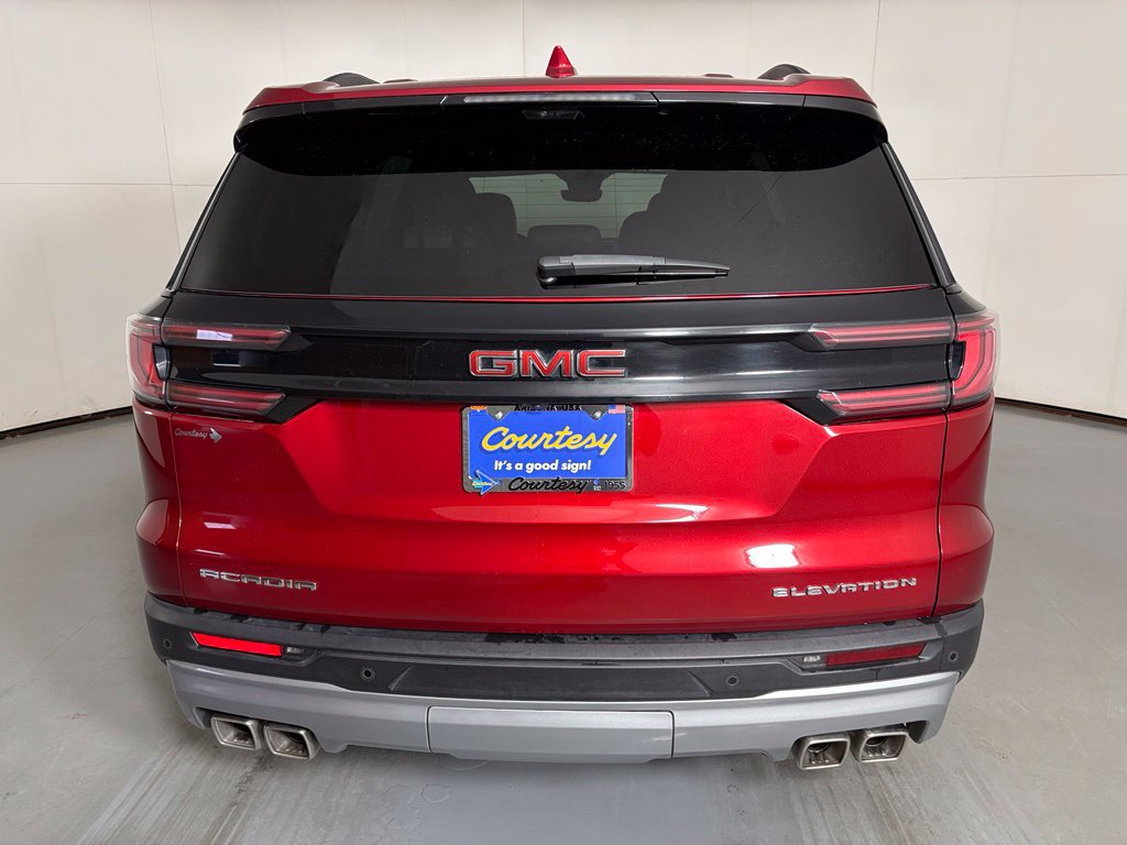 Certified 2026 GMC Acadia Elevation w/ Elevation Premium Package FWD image 8