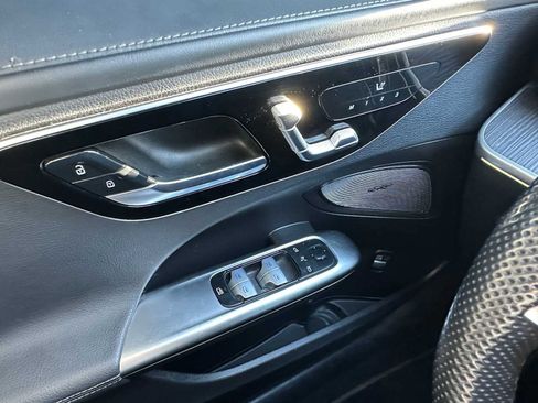 Used 2023 Mercedes-Benz C 300 4MATIC Sedan image 31