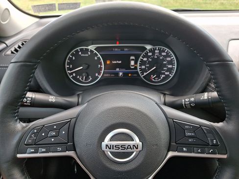 Used 2023 Nissan Sentra SV w/ All-Weather Package FWD image 17