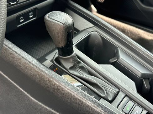 Used 2024 Honda Accord EX image 27