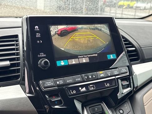 Used 2018 Honda Odyssey EX-L image 22