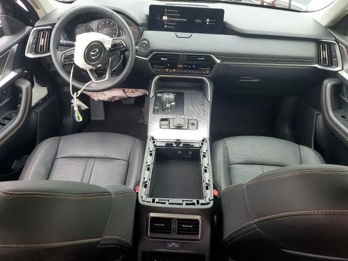 Used 2025 MAZDA CX-90 3.3 Turbo w/ Preferred Package image 8