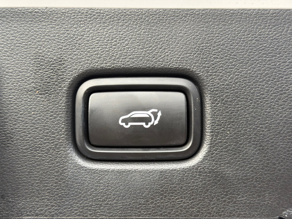 Used 2025 Hyundai Tucson SEL FWD image 19