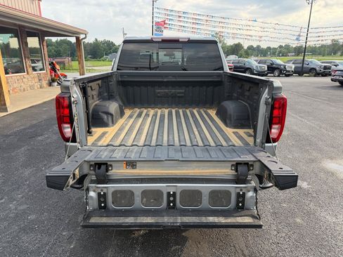 Used 2023 GMC Sierra 1500 Elevation w/ Elevation Premium Package AWD/4WD image 8