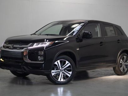 New 2025 Mitsubishi Outlander Sport ES