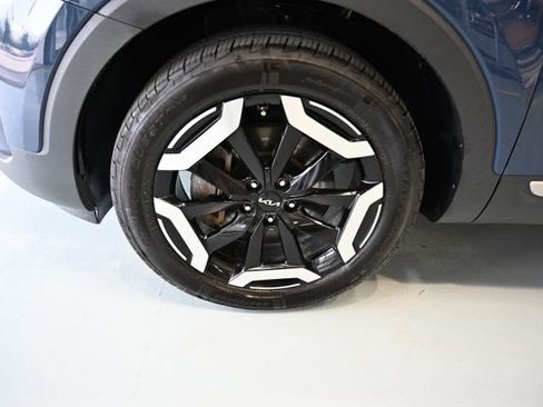 Used 2023 Kia Telluride S w/ S Sunroof Package AWD/4WD image 33