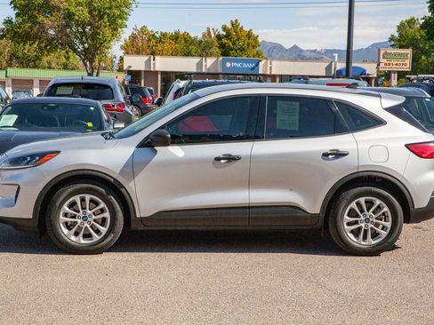 Used 2020 Ford Escape S image 8