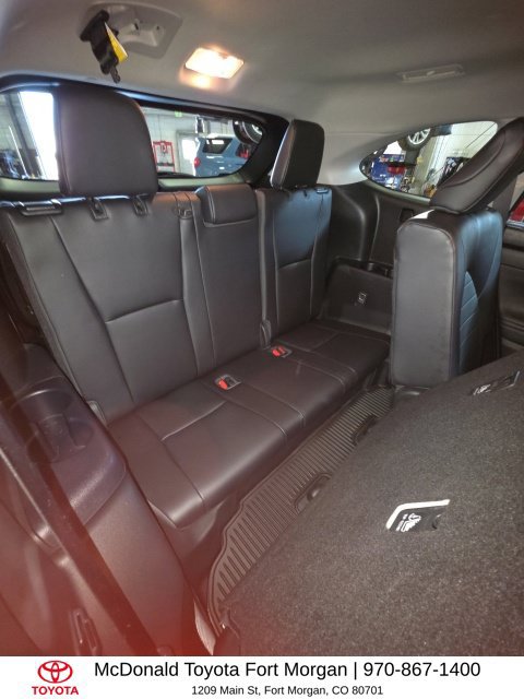 Used 2023 Toyota Highlander XLE AWD/4WD image 20