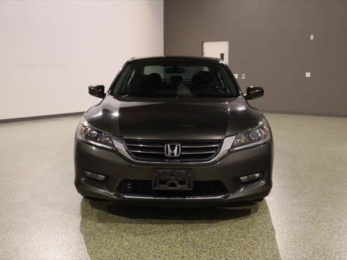 Used 2014 Honda Accord Sport image 2