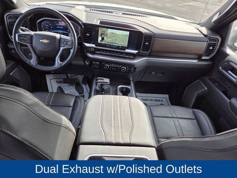 Used 2025 Chevrolet Silverado 1500 High Country w/ High Country Premium Package AWD/4WD image 62