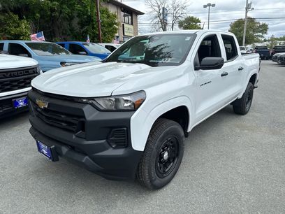 New 2025 Chevrolet Colorado W/T w/ WT Convenience Package II