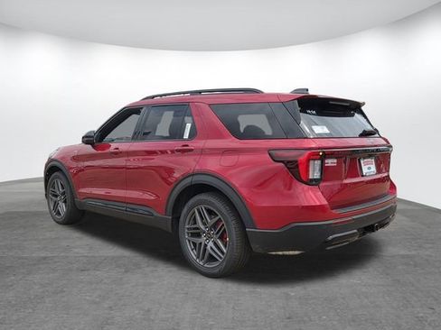 New 2026 Ford Explorer ST-Line RWD image 3