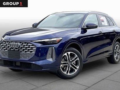 Certified 2025 Audi Q5 Premium w/ Convenience Package