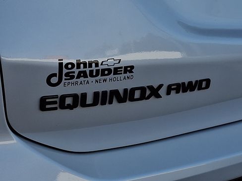 Used 2022 Chevrolet Equinox RS AWD/4WD image 29