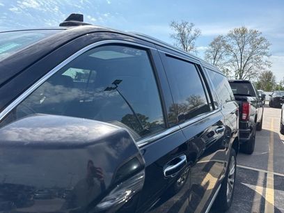 Used 2021 GMC Yukon XL Denali w/ Denali Premium Package