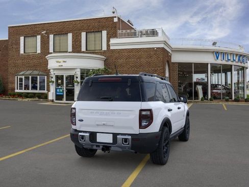 New 2026 Ford Bronco Sport Outer Banks w/ Sasquatch Outer Banks Package AWD/4WD image 8
