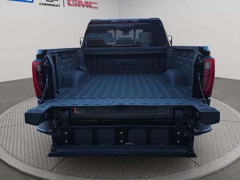 New 2025 GMC Sierra 2500 Denali w/ Denali Reserve Package image 21