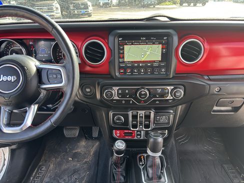 Used 2022 Jeep Gladiator Rubicon w/ LED Lighting Group AWD/4WD image 22
