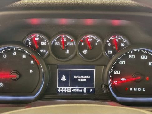 Used 2025 Chevrolet Silverado 2500 Custom w/ Custom Convenience Package AWD/4WD image 11
