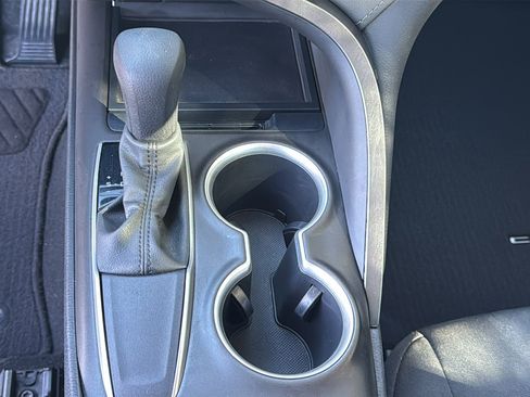 Used 2021 Toyota Camry LE image 16