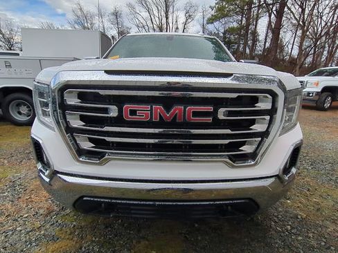 Used 2019 GMC Sierra 1500 SLT w/ SLT Convenience Package image 11