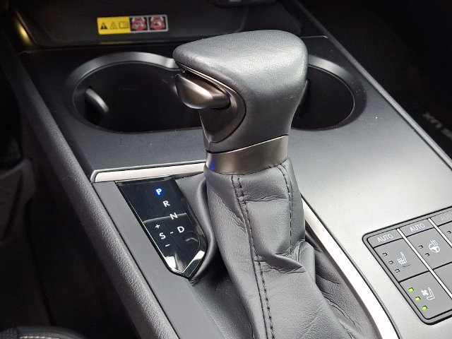 Used 2023 Lexus UX 250h AWD w/ Accessory Package (Z2) image 11