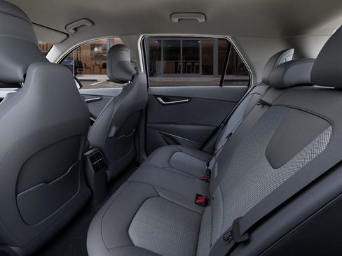 New 2026 Kia Niro Wind FWD image 18