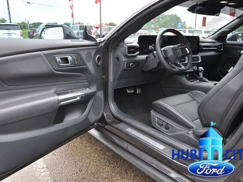 Used 2024 Ford Mustang GT Premium RWD image 11