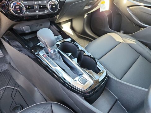 New 2026 Chevrolet Trax ACTIV w/ Sunroof Package image 19