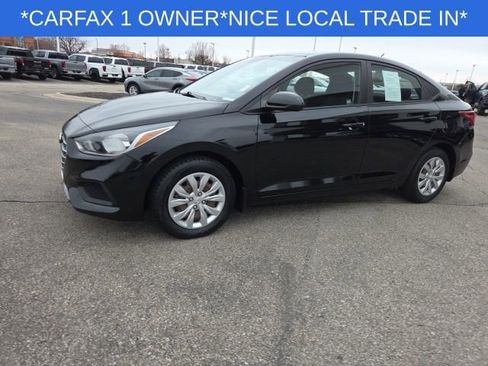 Used 2020 Hyundai Accent SE FWD image 9