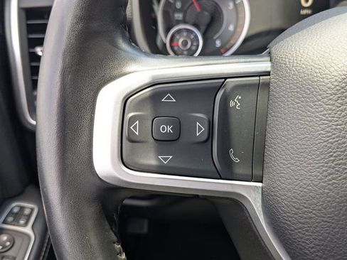 Used 2024 RAM 2500 Big Horn AWD/4WD image 25