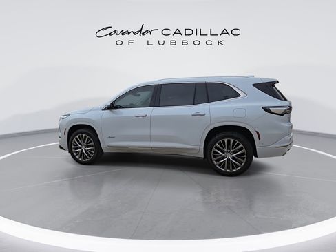 Used 2026 Buick Enclave Avenir w/ Super Cruise Package FWD image 6
