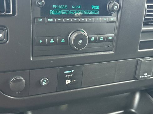 Used 2024 Chevrolet Express 2500 w/ Driver Convenience Package image 20