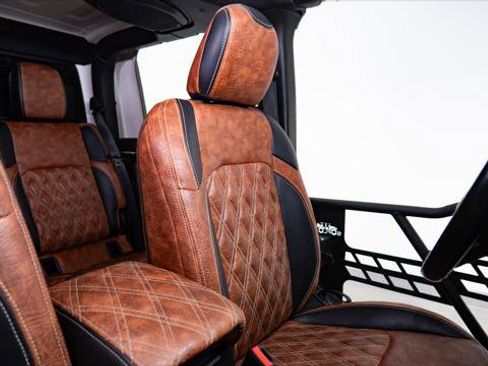 Used 2022 Jeep Gladiator Sport image 25