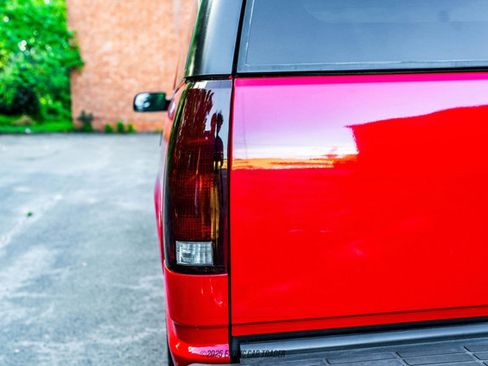 Used 1999 Chevrolet Tahoe LS image 48