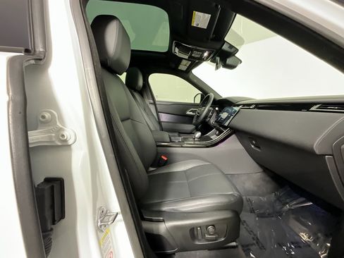 Used 2026 Land Rover Range Rover Velar Dynamic SE image 21