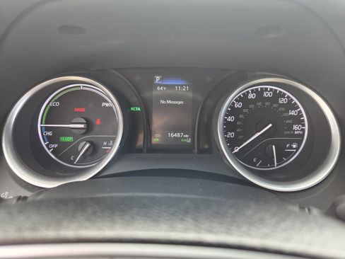 Used 2024 Toyota Camry LE image 30