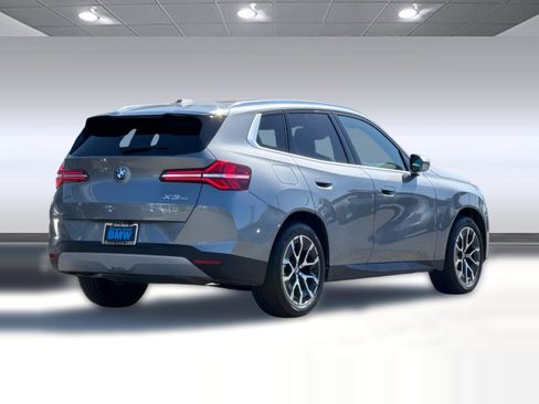 Used 2026 BMW X3 xDrive30i w/ Premium Package AWD/4WD image 9