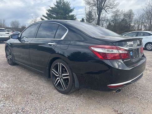 Used 2016 Honda Accord Touring image 6