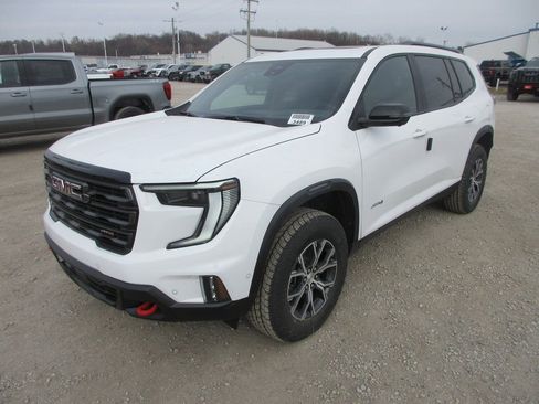 New 2026 GMC Acadia AT4 w/ Super Cruise Package AWD/4WD image 10