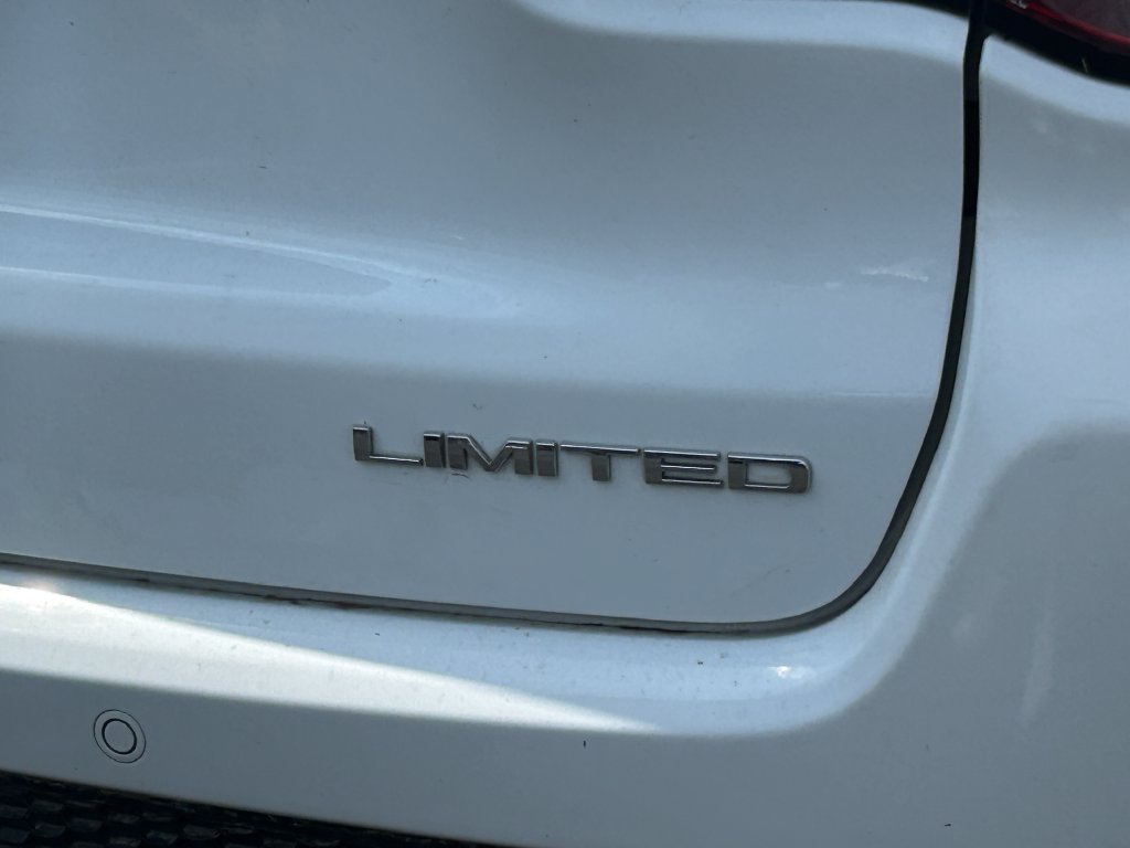 Used 2023 Jeep Compass Limited AWD/4WD image 4