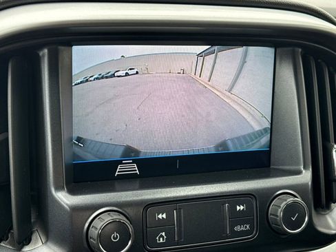 Used 2021 Chevrolet Colorado LT w/ Fleet Safety Package RWD image 20