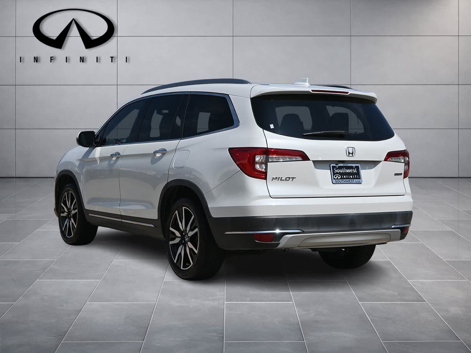 Used 2021 Honda Pilot Touring image 5