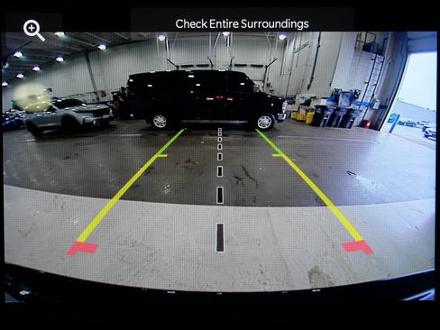 Used 2023 Jeep Grand Cherokee Altitude AWD/4WD image 19