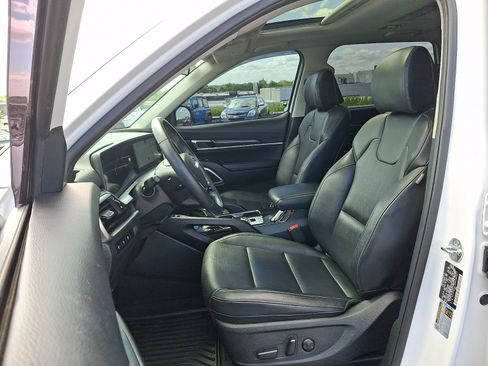 Used 2024 Kia Telluride S w/ S Sunroof Package AWD/4WD image 14