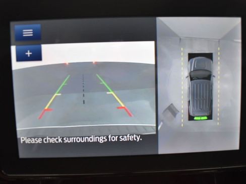 Used 2022 Ford Explorer Limited image 22