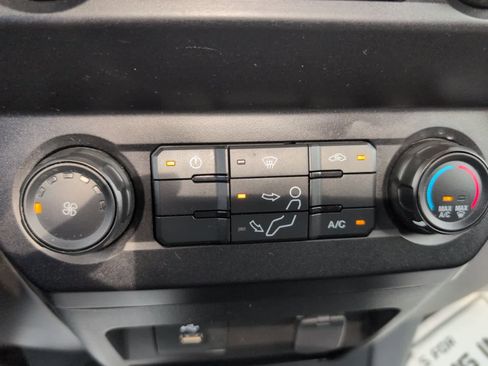 Used 2022 Ford F250 XL image 32