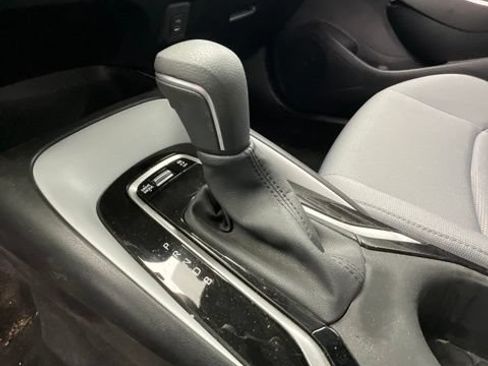 Used 2025 Toyota Corolla SE FWD image 16
