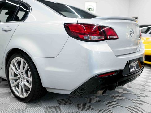 Used 2015 Chevrolet SS RWD image 35